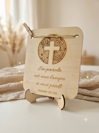 ✝️ Chevalet spirituel en Bois –  « Sa parole est une lampe … »
